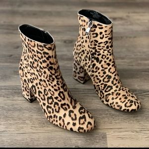 HP 🎉🎉 Halogen Alexa Leopard Cheetah Print Bootie